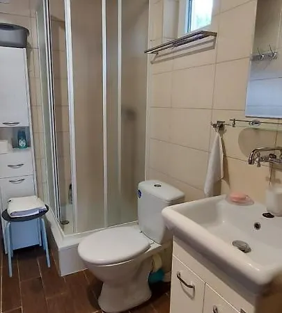 Letniskowy Pod Swierkami Semesterbostad *